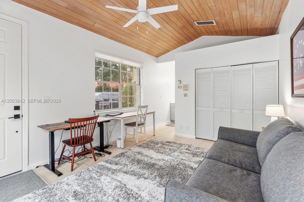 EAGLETON COVE - Residential