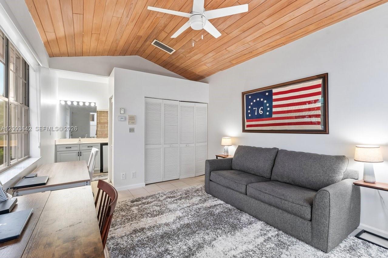 EAGLETON COVE - Residential