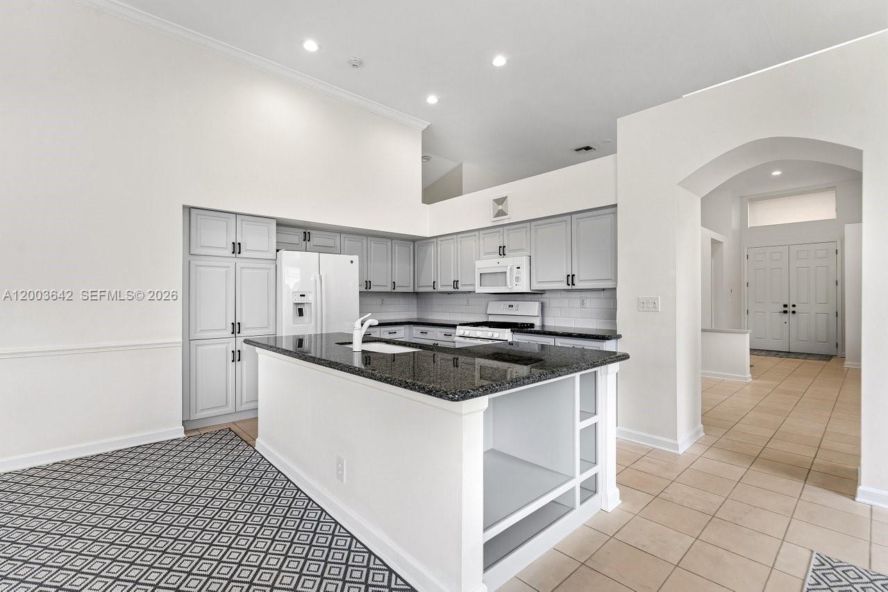 EAGLETON COVE - Residential