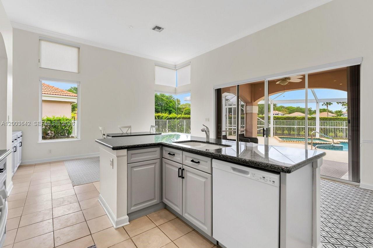 EAGLETON COVE - Residential