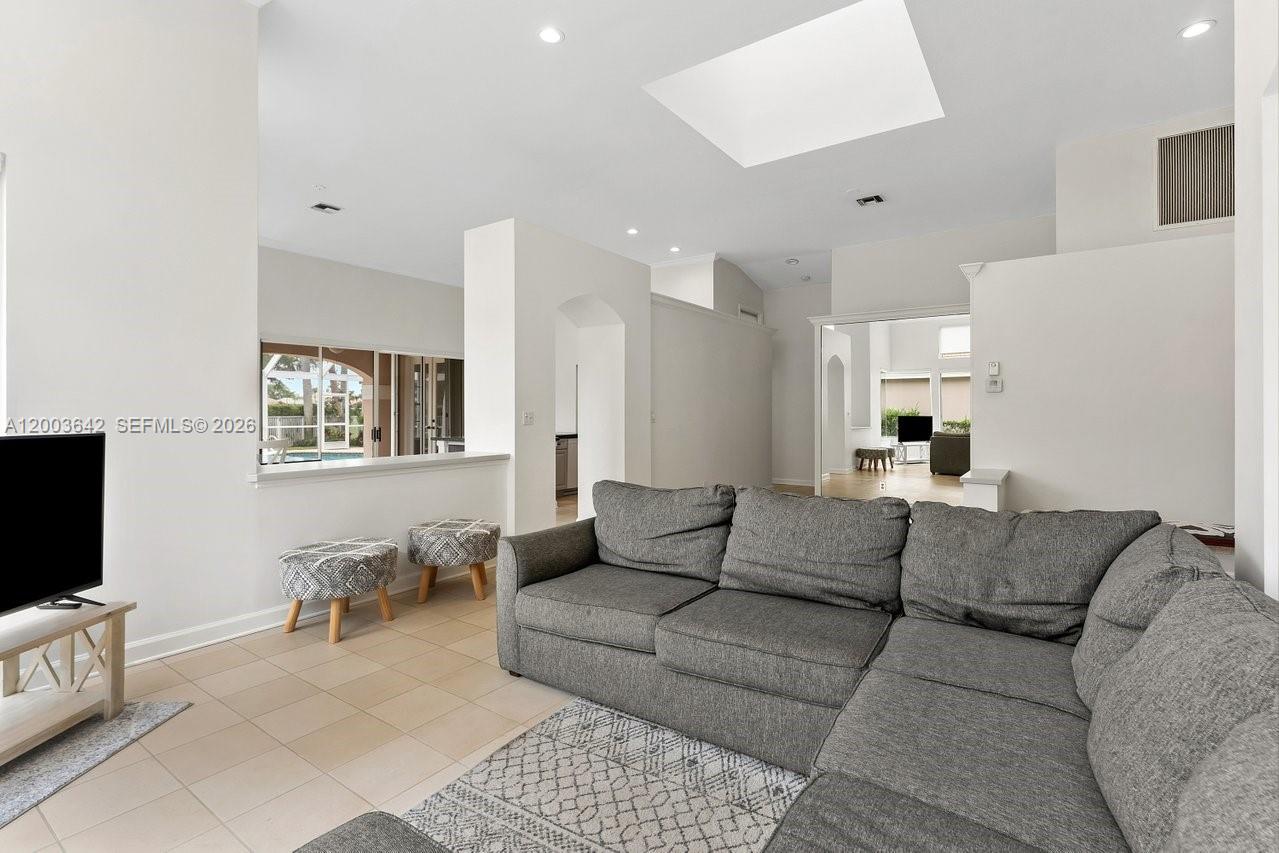 EAGLETON COVE - Residential