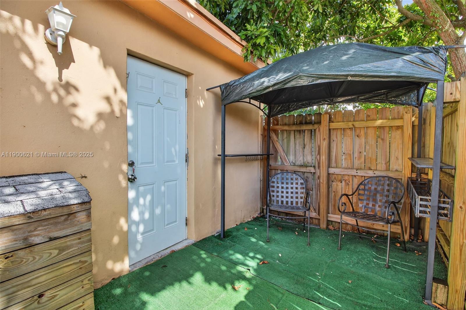 FAIRWAY ESTATES SEC SIX - Residential