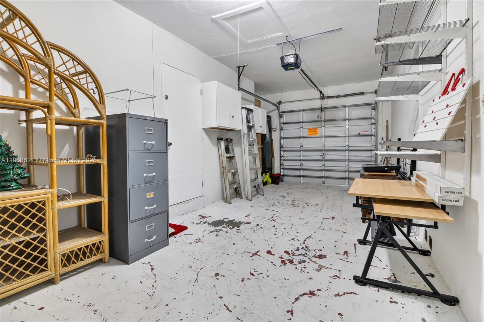 FAIRWAY ESTATES SEC SIX - Residential