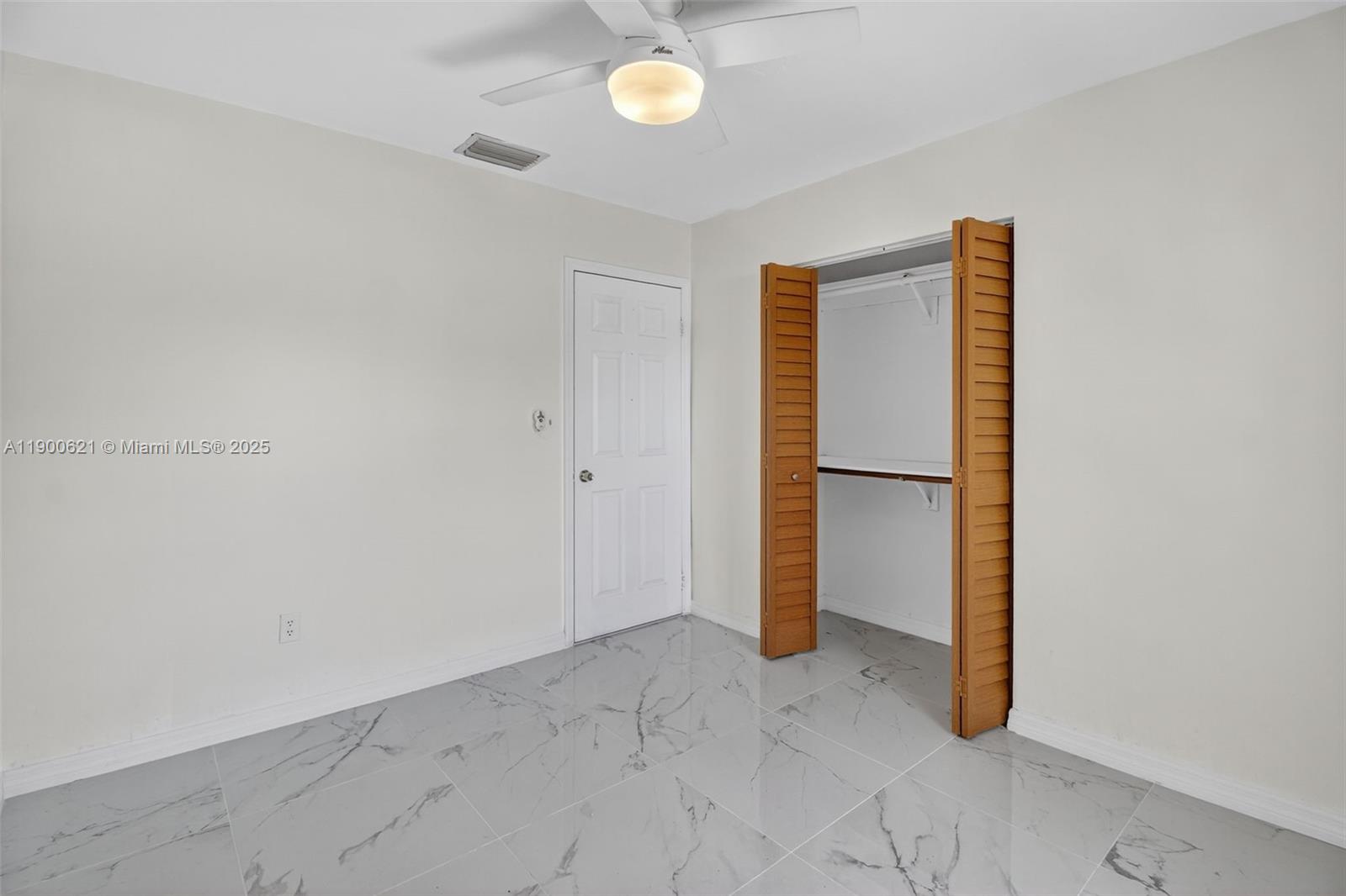 FAIRWAY ESTATES SEC SIX - Residential