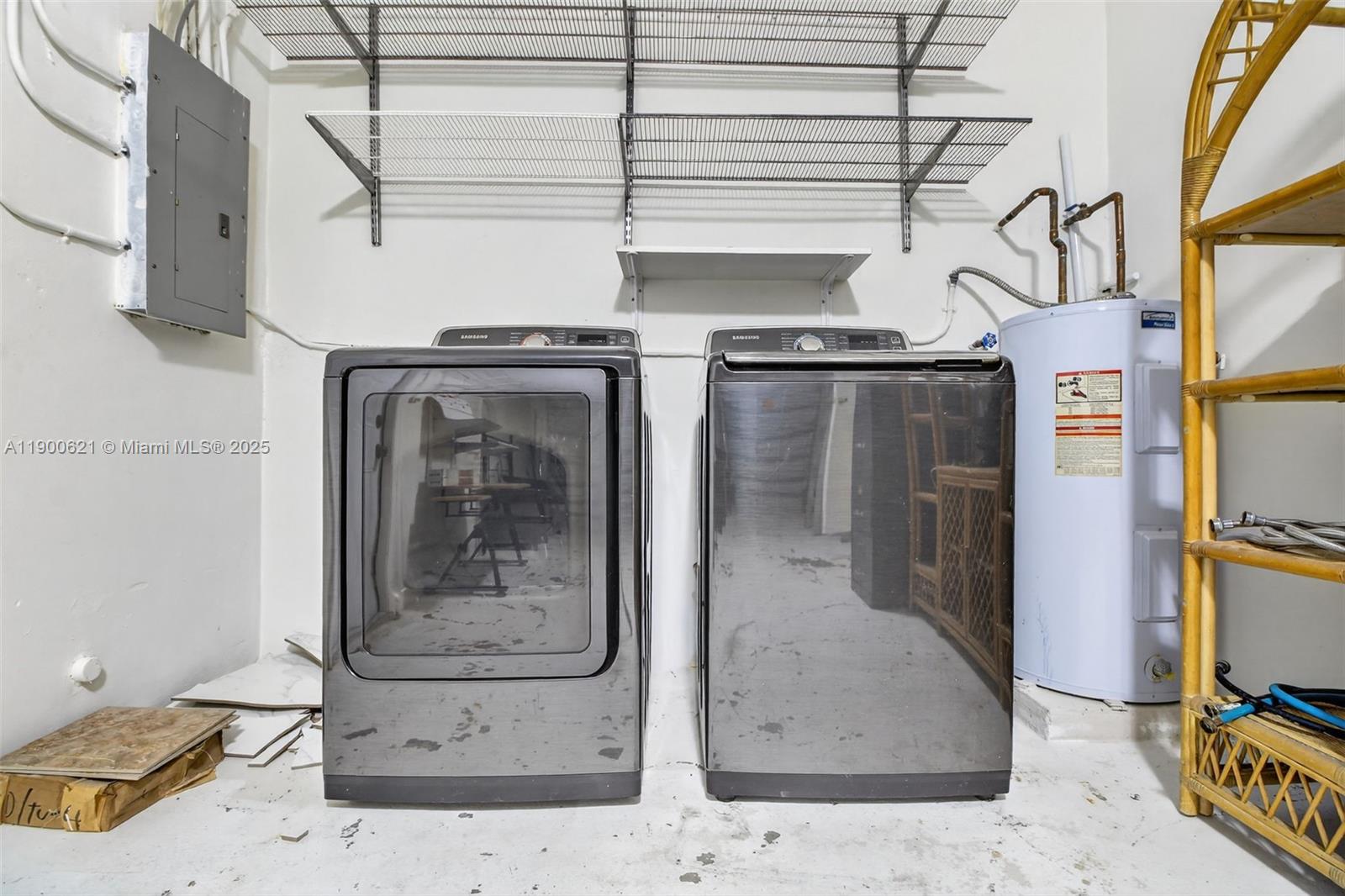 FAIRWAY ESTATES SEC SIX - Residential