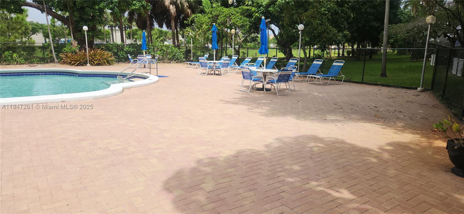 HILLCREST EAST NO 27 COND - Residential