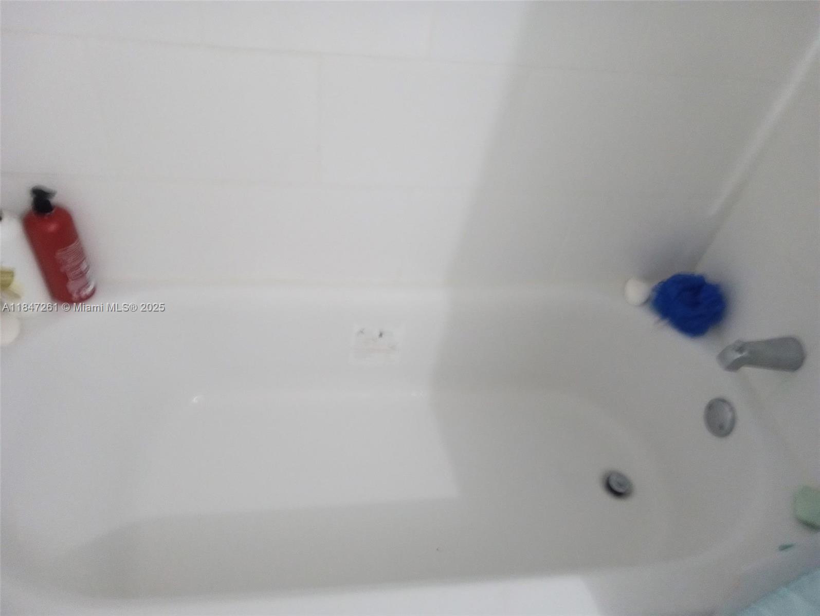 HILLCREST EAST NO 27 COND - Residential