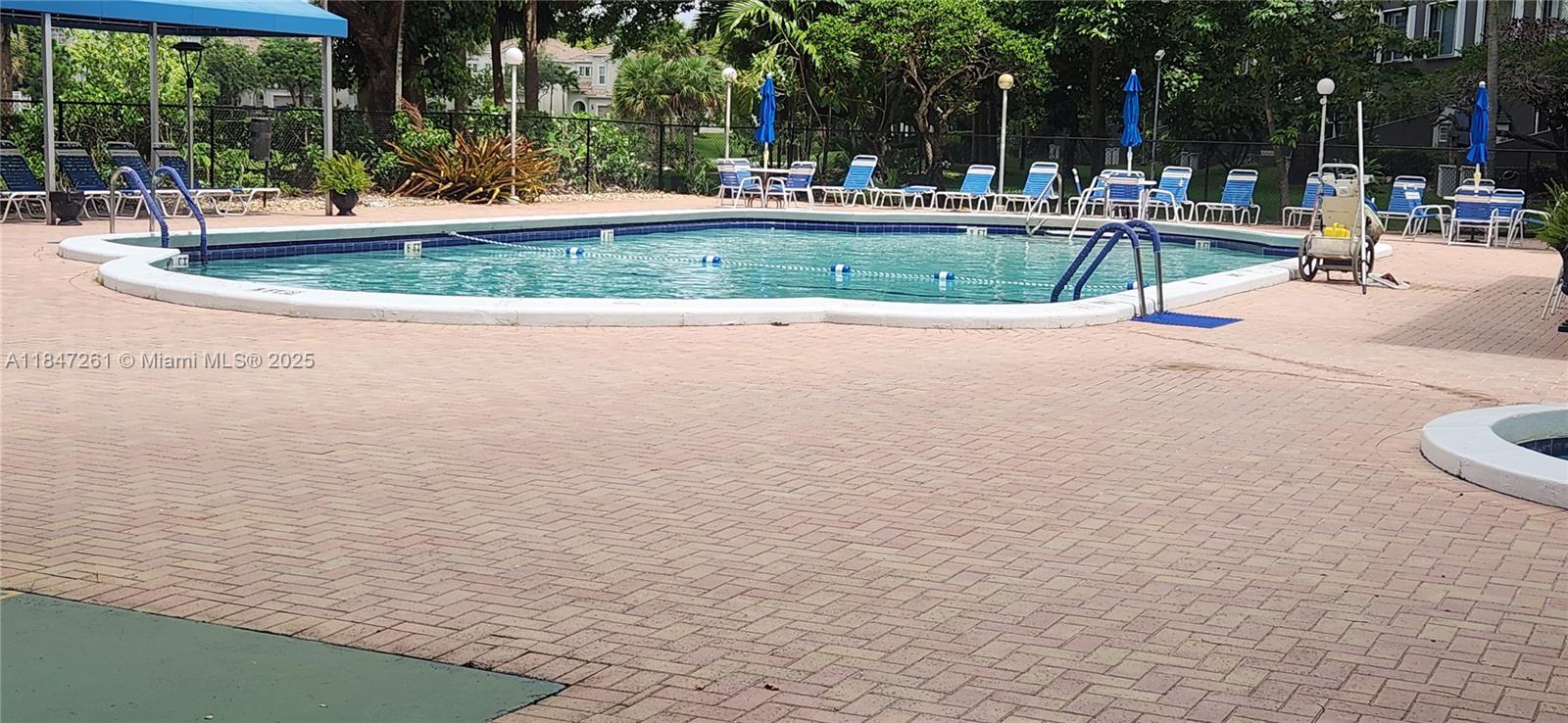 HILLCREST EAST NO 27 COND - Residential