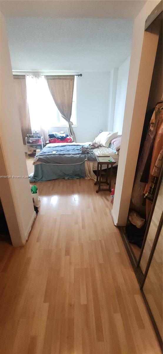 HILLCREST EAST NO 27 COND - Residential