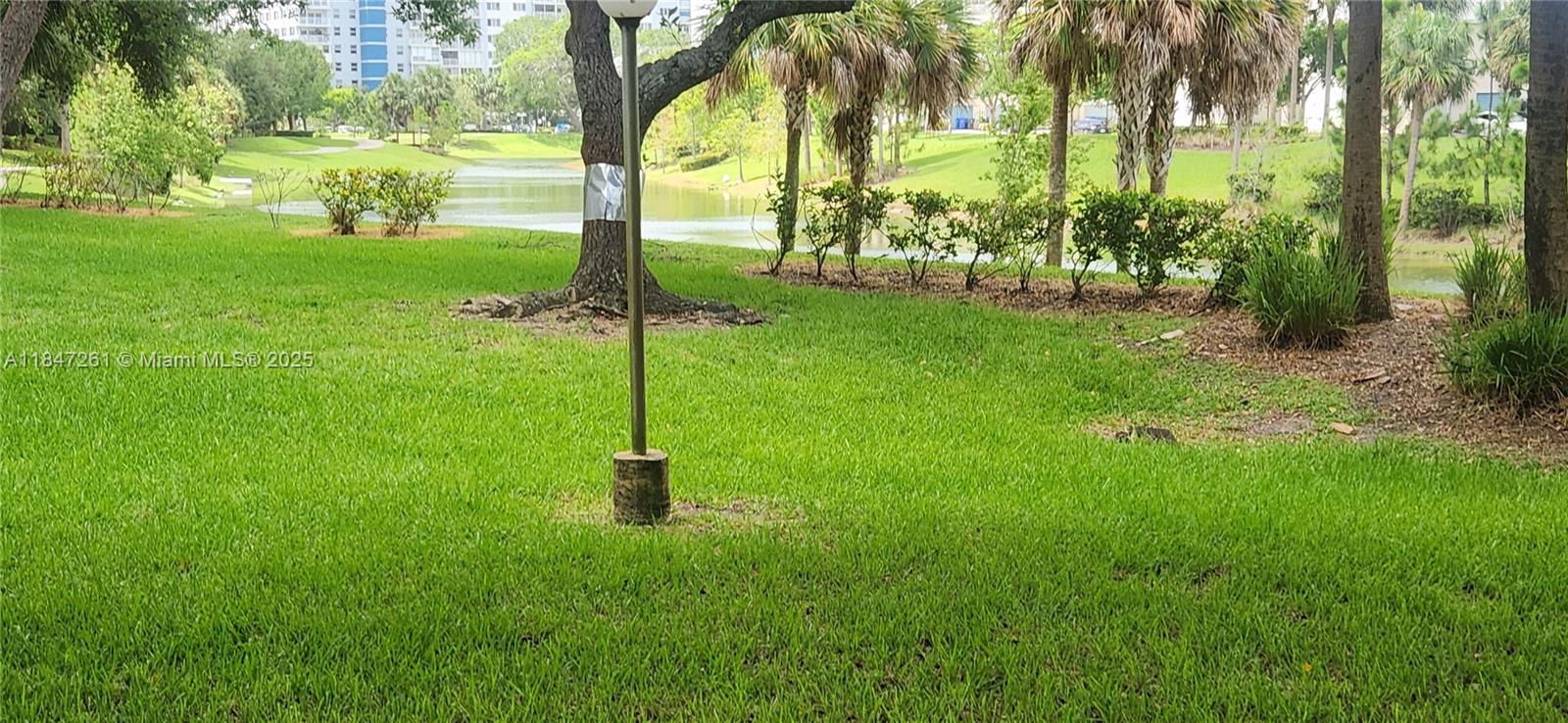 HILLCREST EAST NO 27 COND - Residential