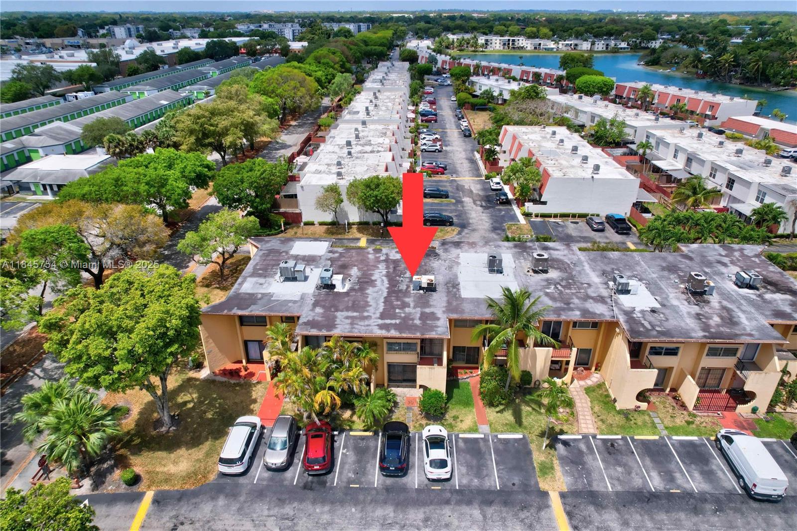 TARACOMA TOWNHOMES CONDO - Residential