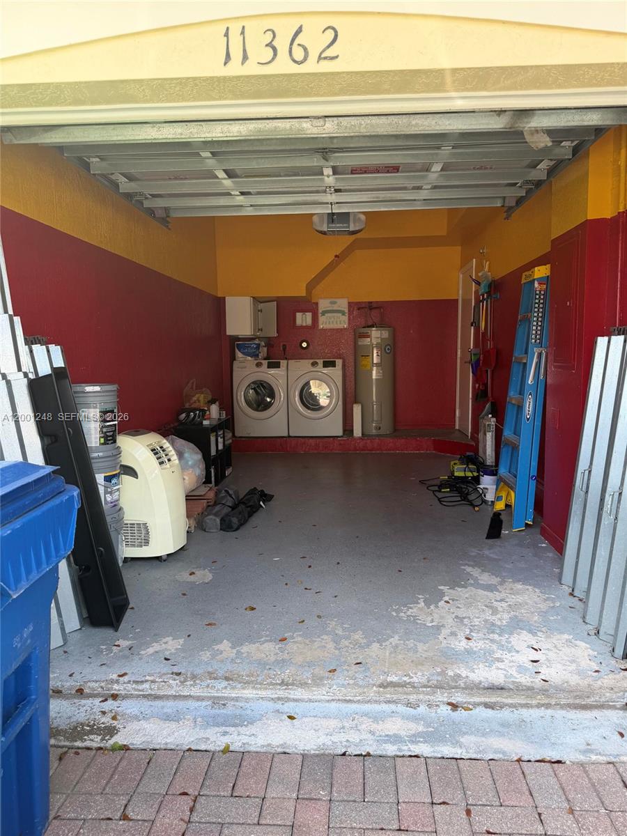 SUNRISE GOLF VILLAGE SECT - Residential