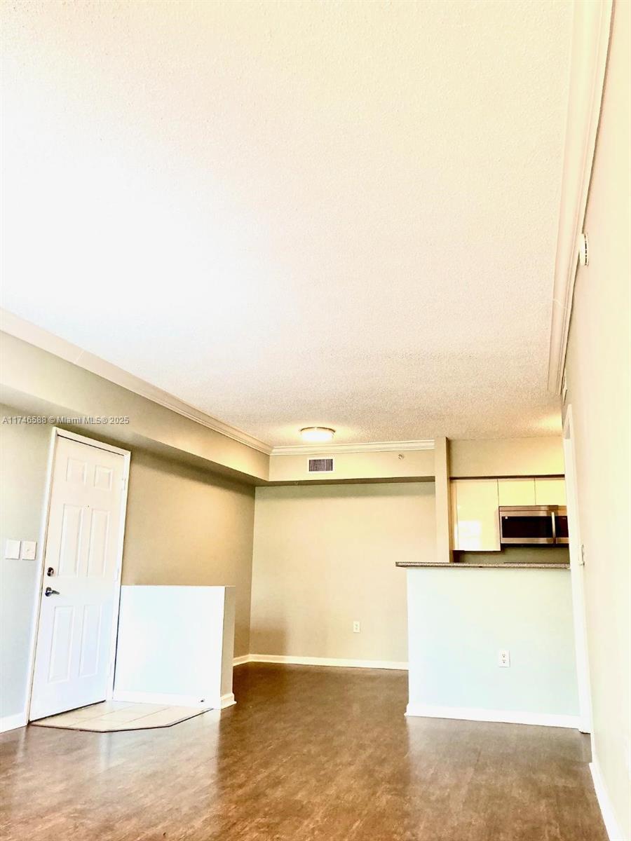 REGENT PARK CONDO - Residential