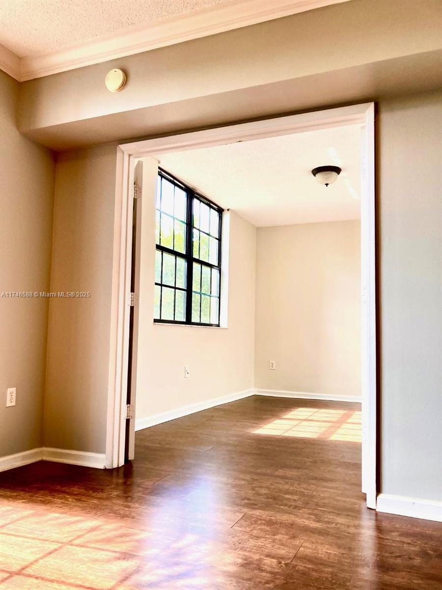 REGENT PARK CONDO - Residential