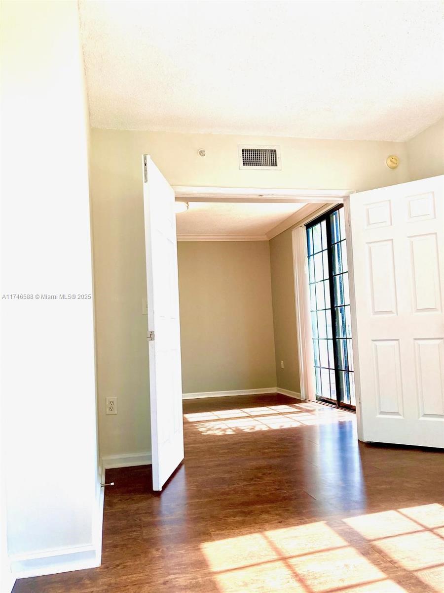 REGENT PARK CONDO - Residential