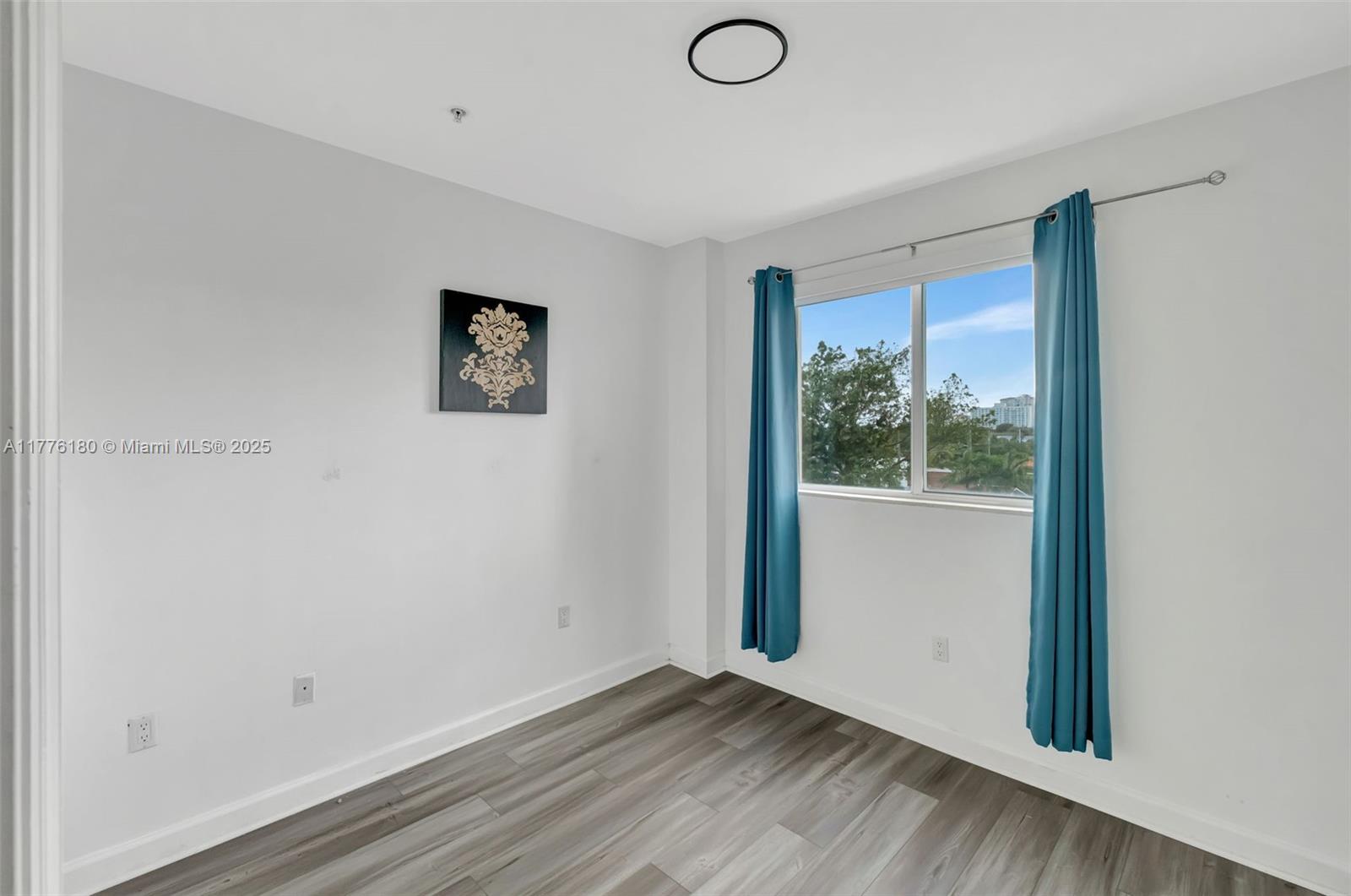 SHAMROCK BY THE GABLES CO - Residential