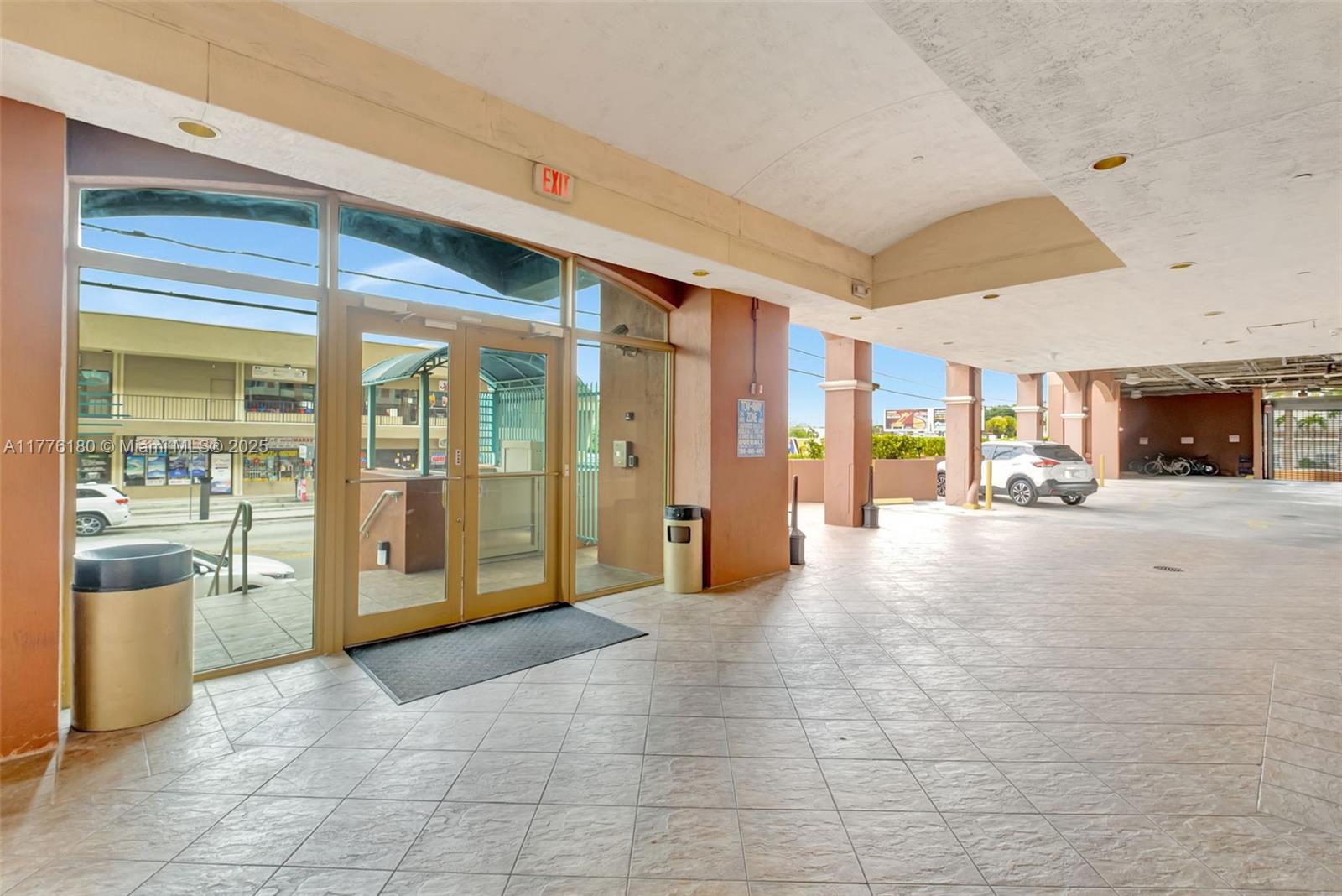 2280 SW 32nd Ave 305