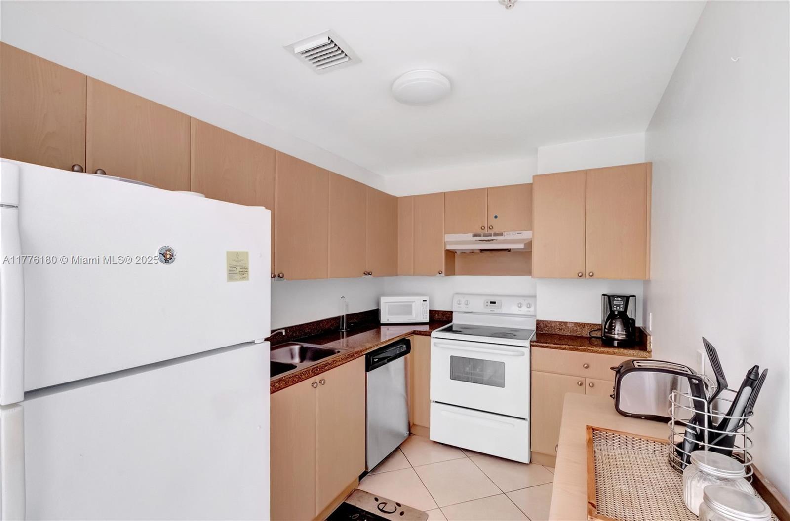 SHAMROCK BY THE GABLES CO - Residential