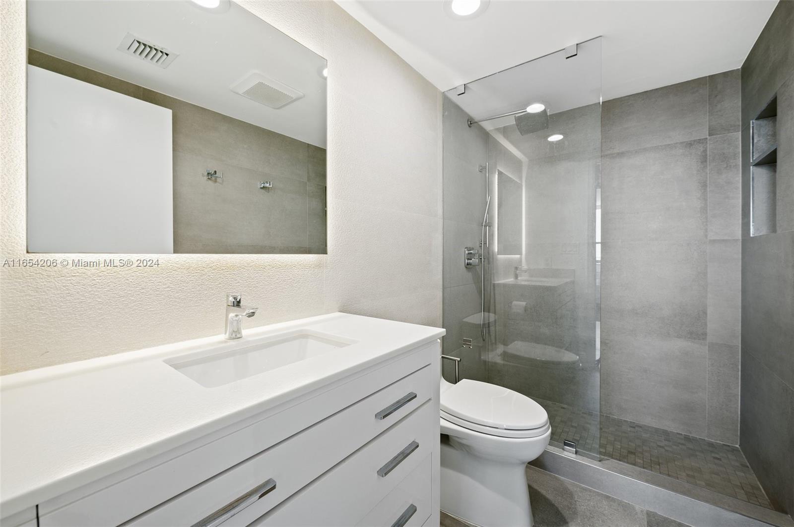 GROVE ISLE CONDO - Residential