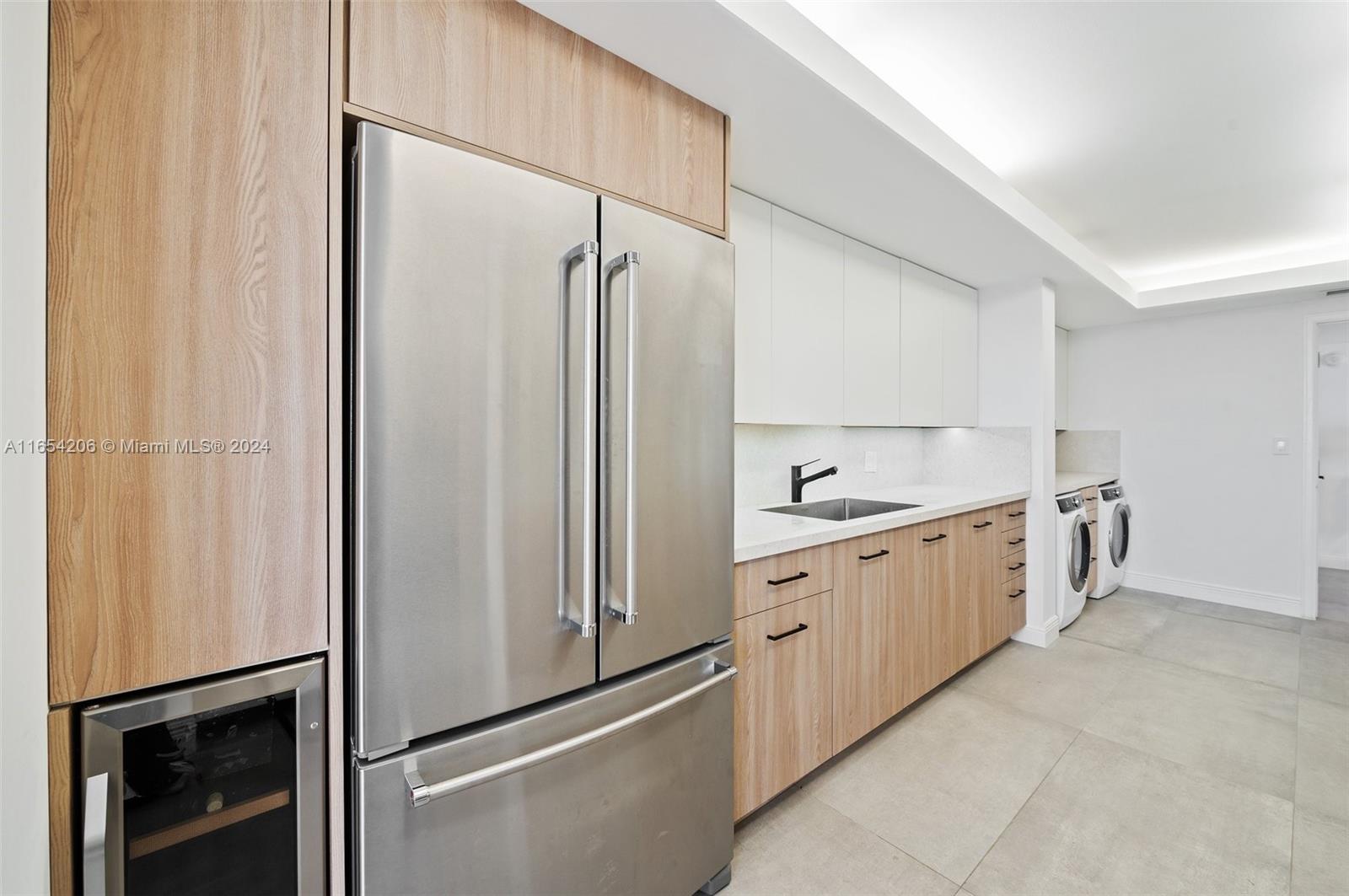 GROVE ISLE CONDO - Residential