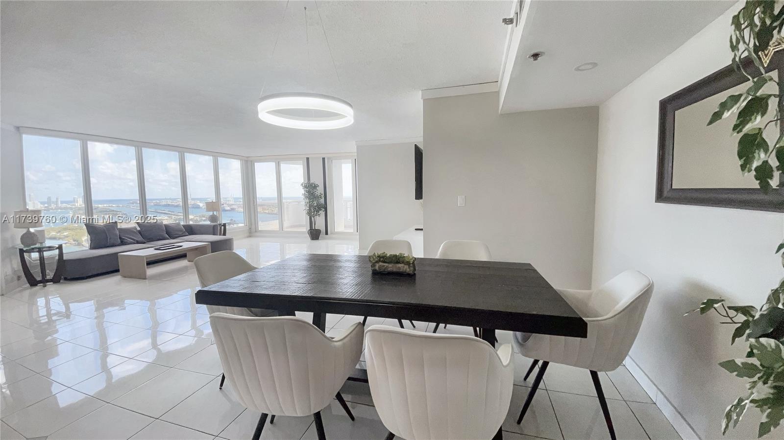 1717 N Bayshore Dr B-4157