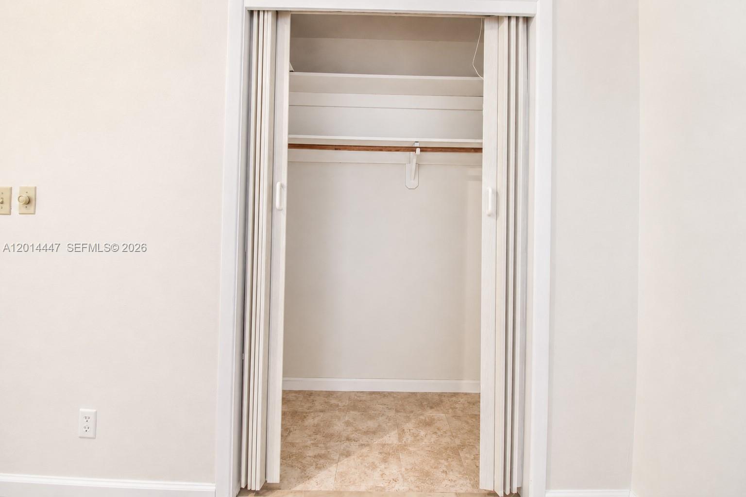 GATEWAY ARMS CONDO - Residential