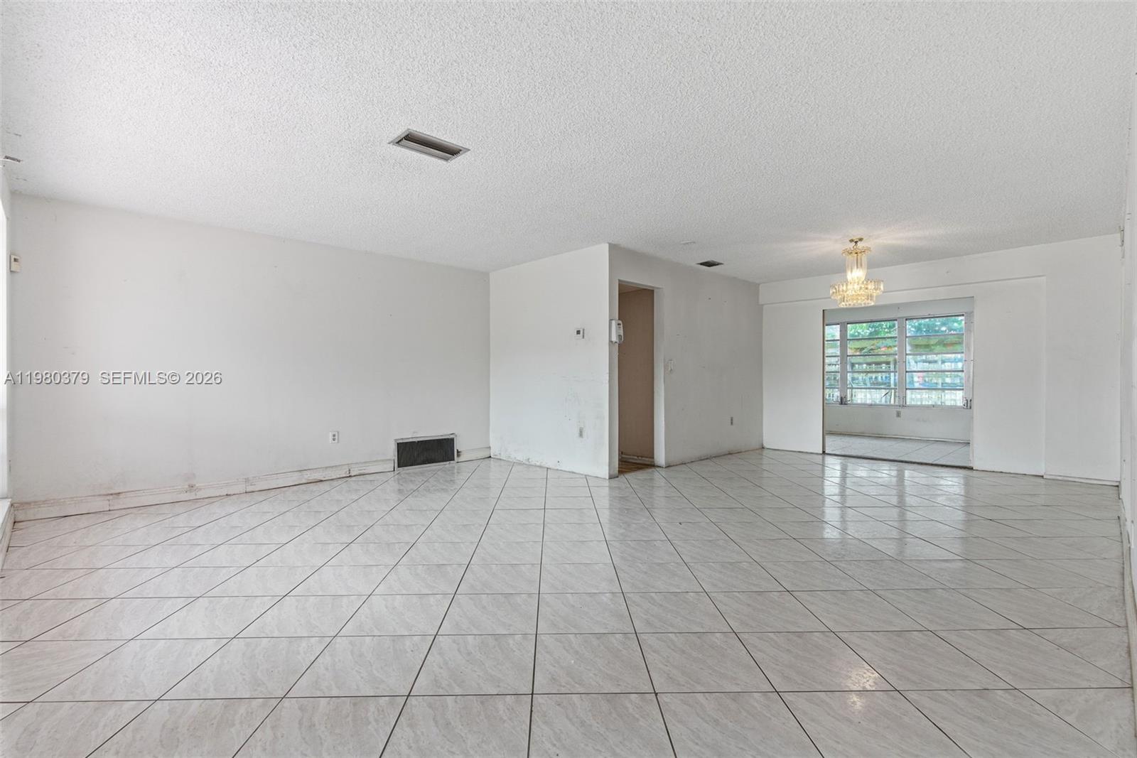 MIRAMAR PARK FOURTH ADD - Residential