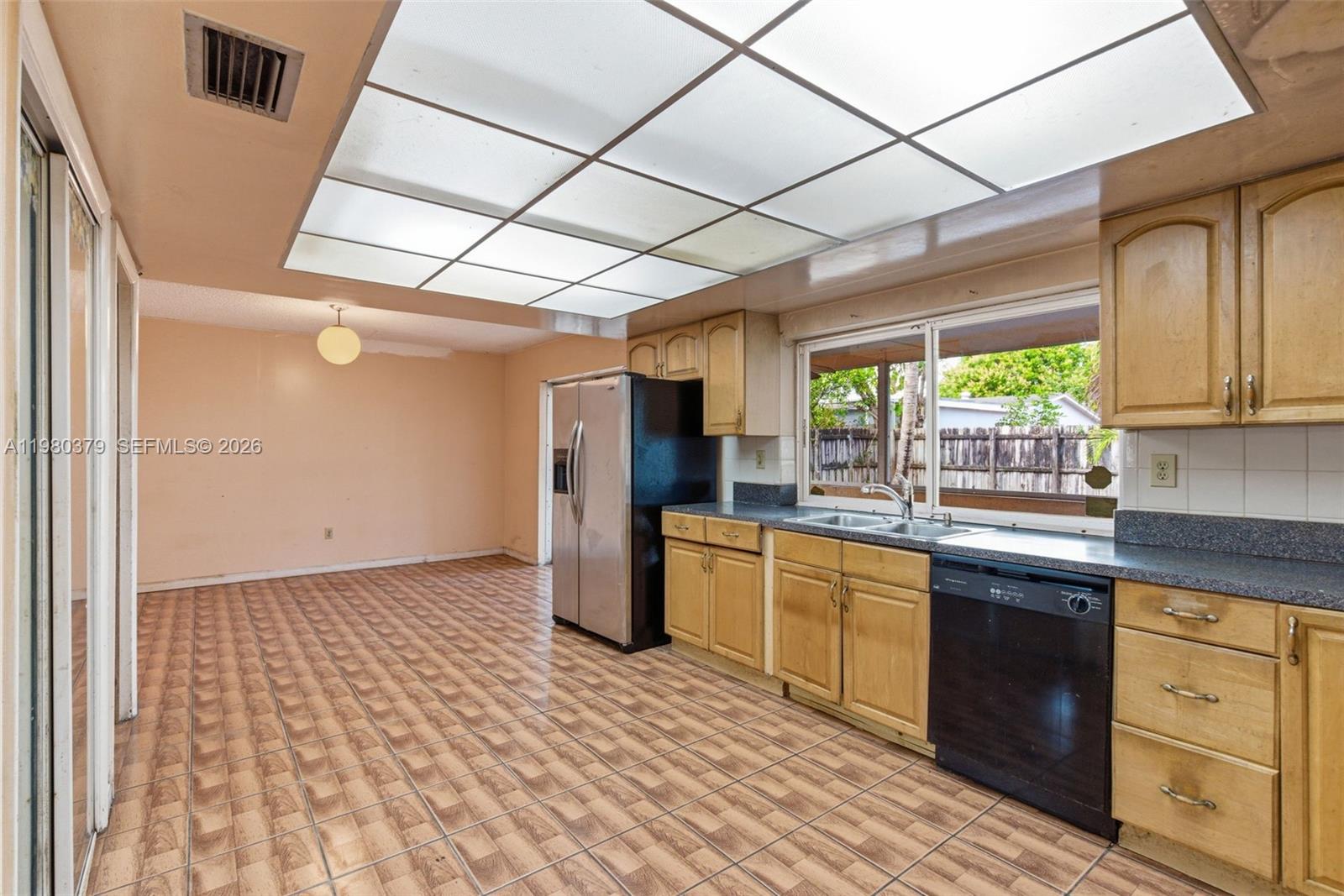 MIRAMAR PARK FOURTH ADD - Residential