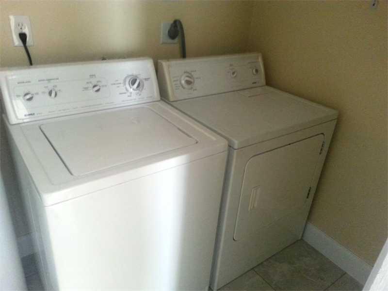 LIVINGSTONE PARK - Residential Lease