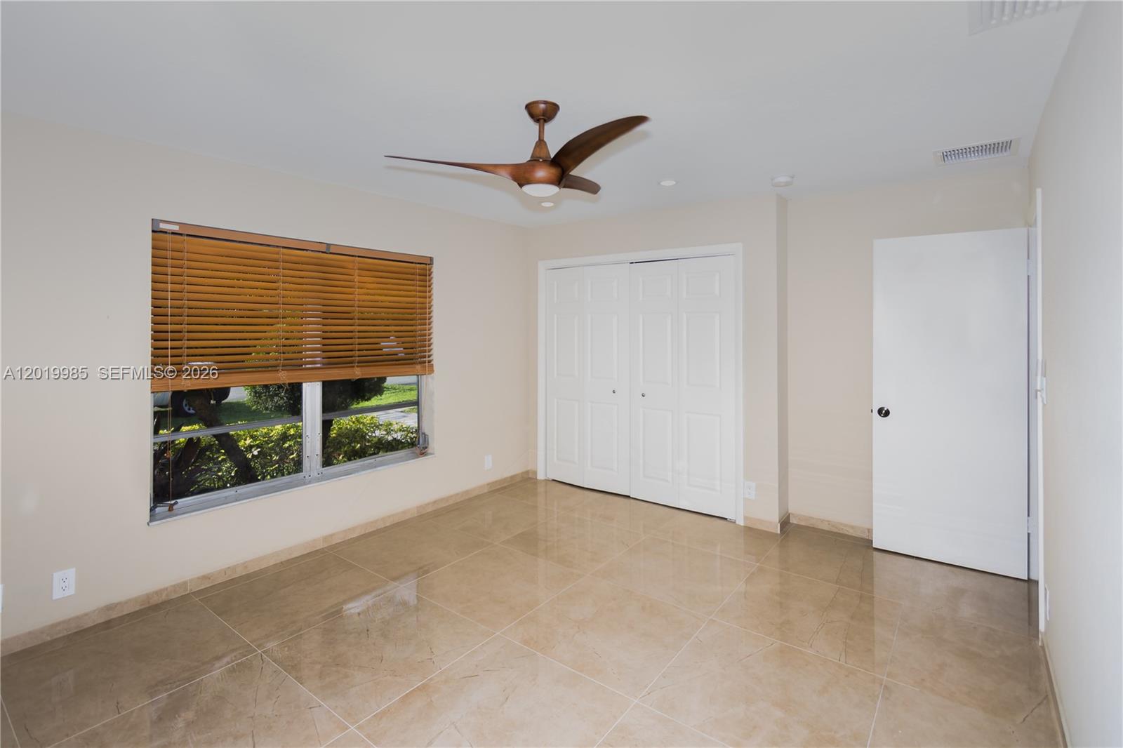 BONAVENTURE LAKES - Residential