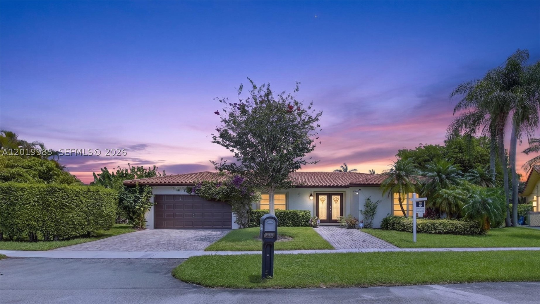 16641 Royal Poinciana Dr