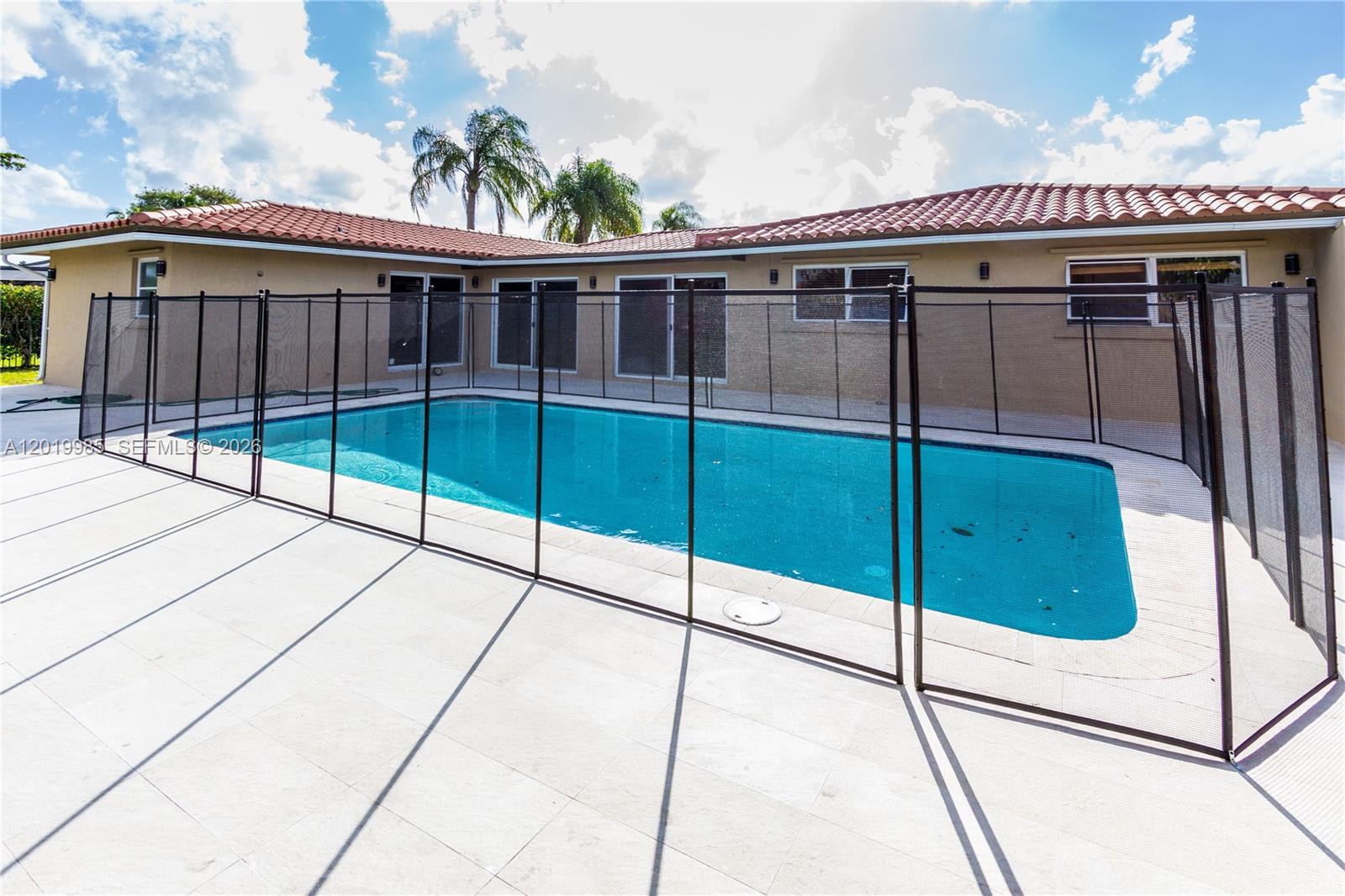 BONAVENTURE LAKES - Residential
