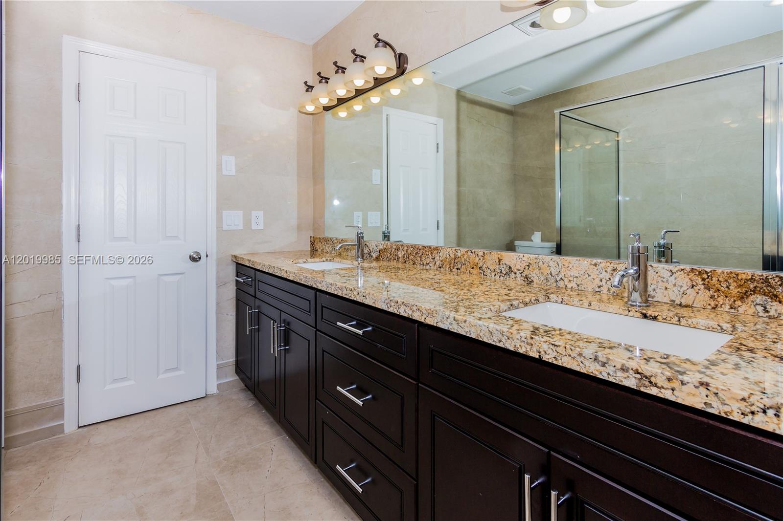 BONAVENTURE LAKES - Residential