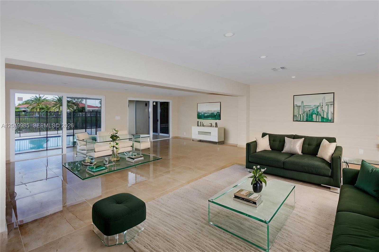 BONAVENTURE LAKES - Residential