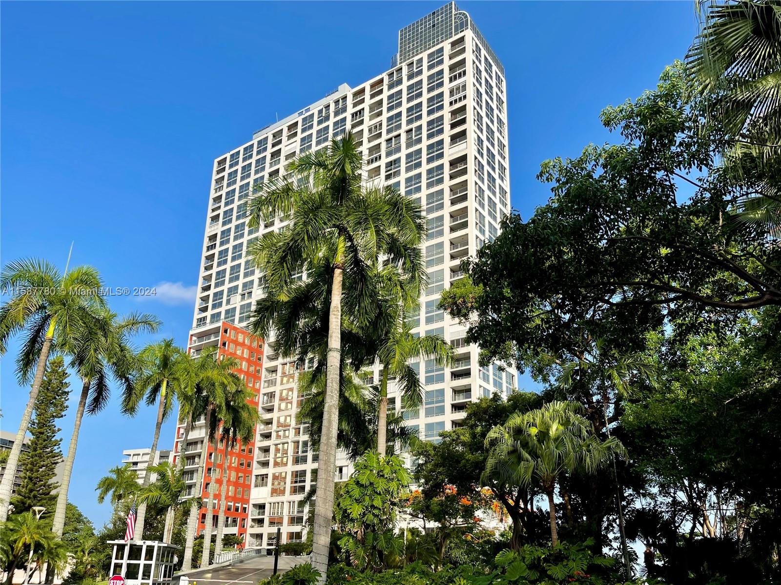 Property for Sale at 1541 Brickell Ave C1805, Miami, Broward County, Florida - Bedrooms: 2 
Bathrooms: 2  - $945,000