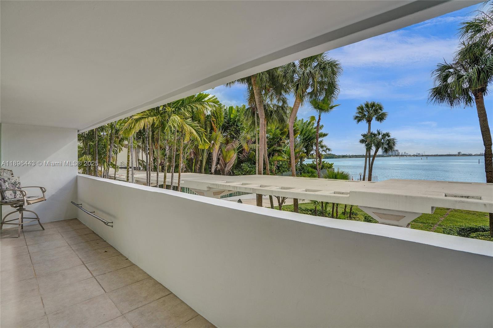 ARLEN HOUSE WEST CONDO - Residential