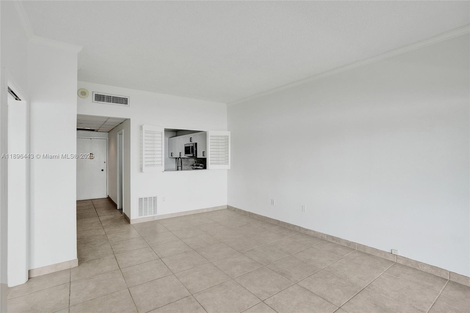 ARLEN HOUSE WEST CONDO - Residential