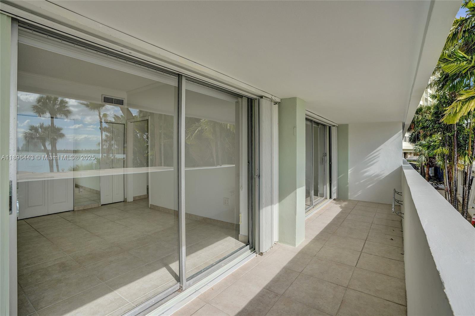ARLEN HOUSE WEST CONDO - Residential