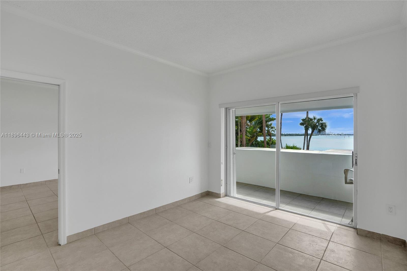 ARLEN HOUSE WEST CONDO - Residential