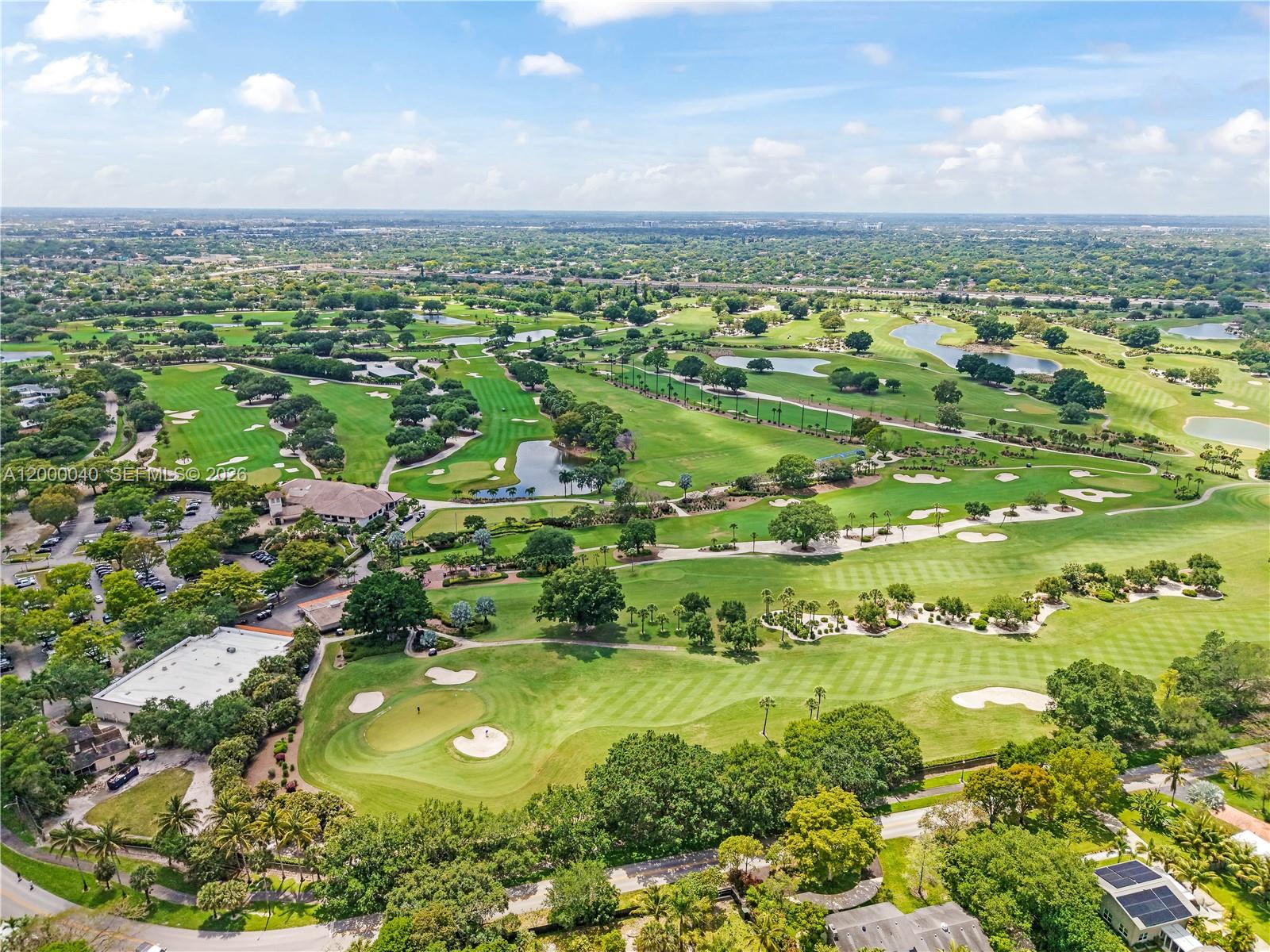 COUNTRY CLUB ESTATES UNIT - Residential