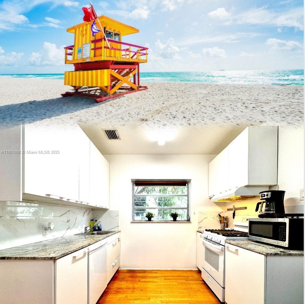 920 Euclid Ave 12, Miami Beach, Miami-Dade County, Florida - 1 Bedrooms  
1 Bathrooms - 