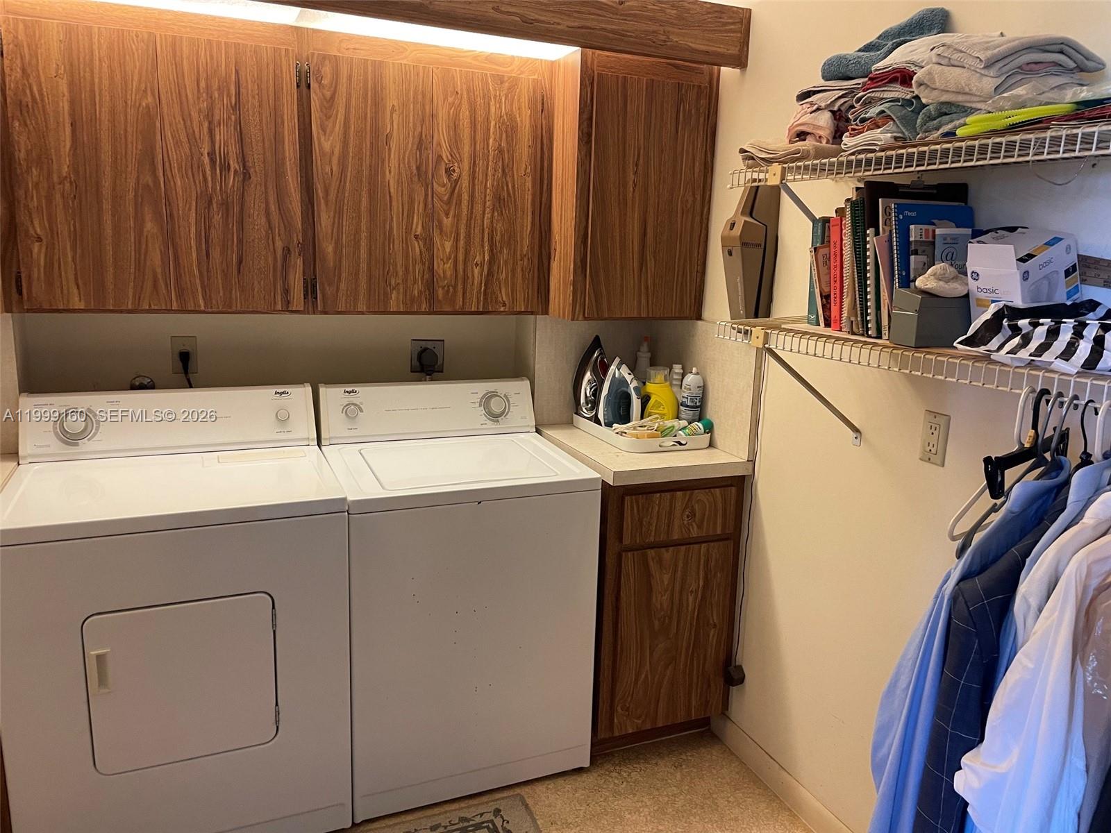 CONDO 26 OF WHITEHALL CON - Residential