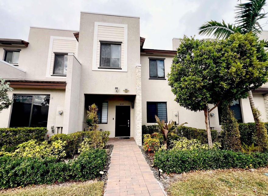 Welcome to this charming 3-bedroom, 3-bathroom townhome in the prestigious Via Ventura private community! Designed to suit various lifestyles, this property offers a versatile layout featuring a convenient bedroom and full bathroom on the first floor, perfect for guests or family members. On the second level, you’ll find a spacious primary suite and a second bedroom, both with elegant en-suite bathrooms for added privacy and comfort. This home boasts modern finishes throughout, generous first-floor storage, and cozy bedrooms on the upper level, thoughtfully designed to maximize comfort. Located in a vibrant community, enjoy fantastic amenities and the convenience of nearby highways, shopping, dining, and entertainment options. Don’t miss this unique opportunity! Schedule your showing today