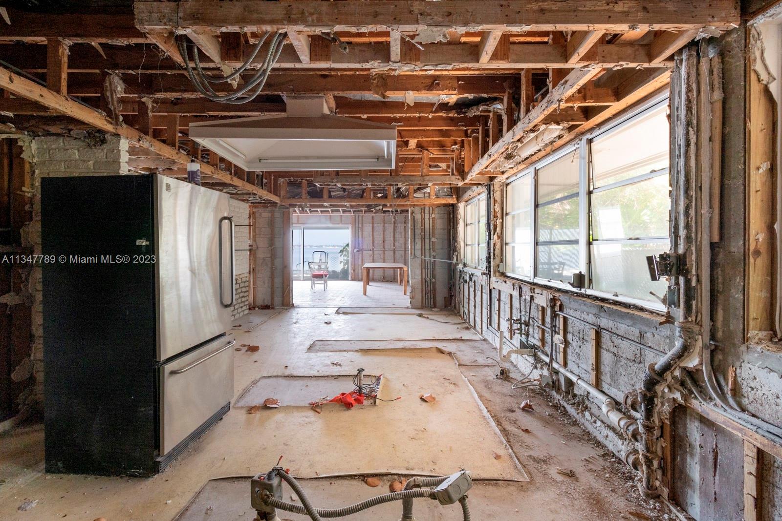 NORMANDY GOLF COURSE - Land