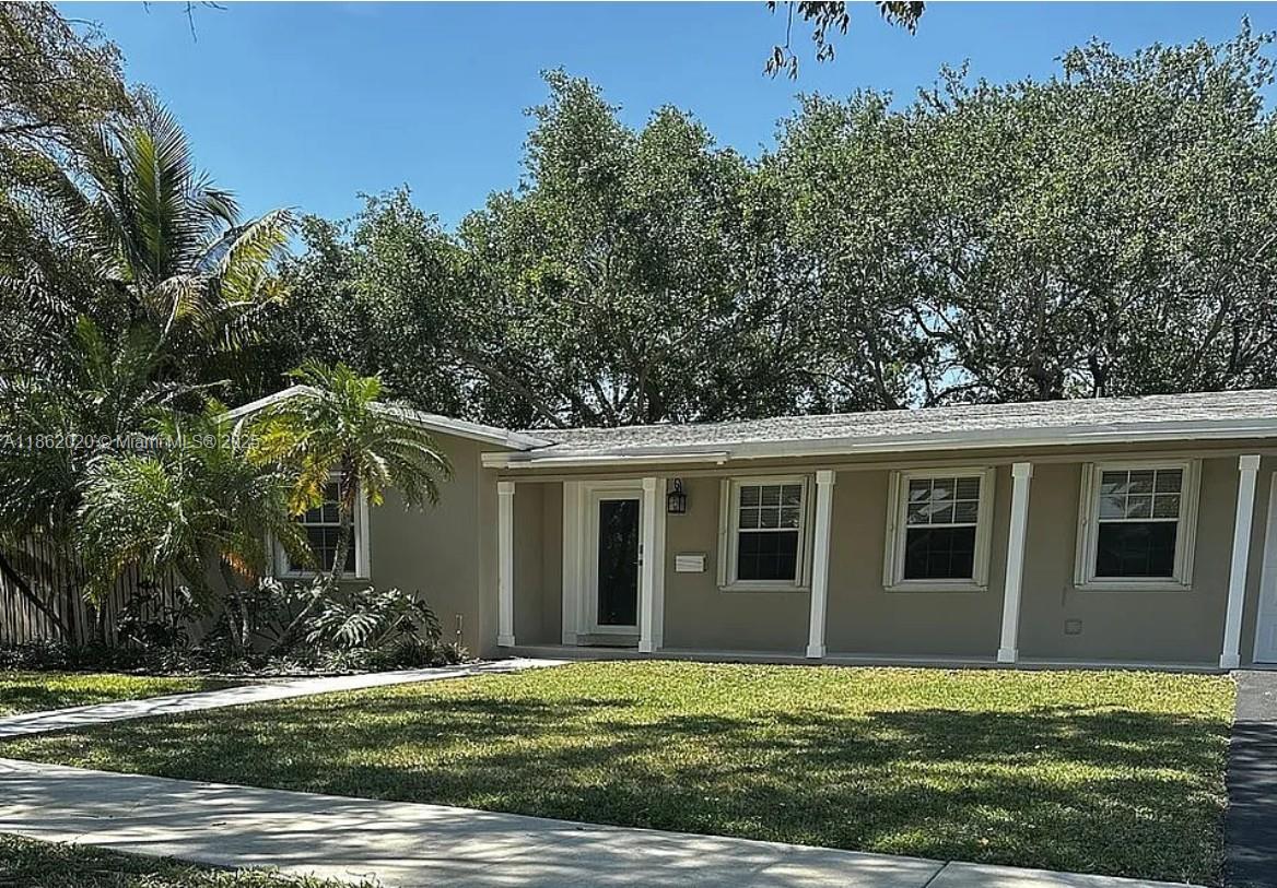 PALMETTO COUNTRY CLUB EST - Residential