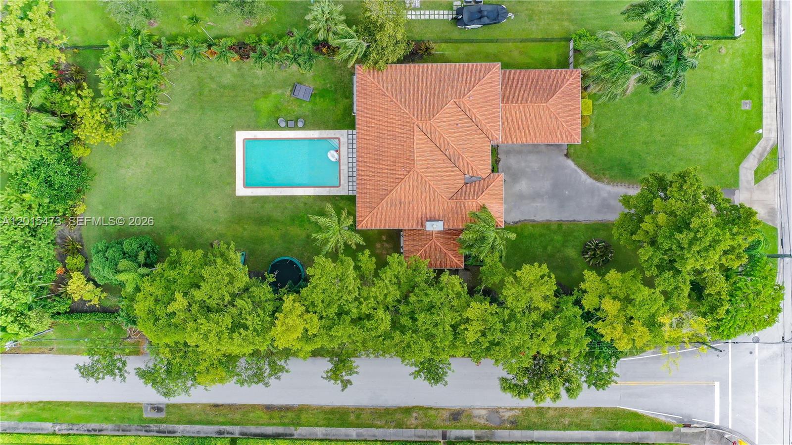 SABRINA ESTATES - Residential Lease