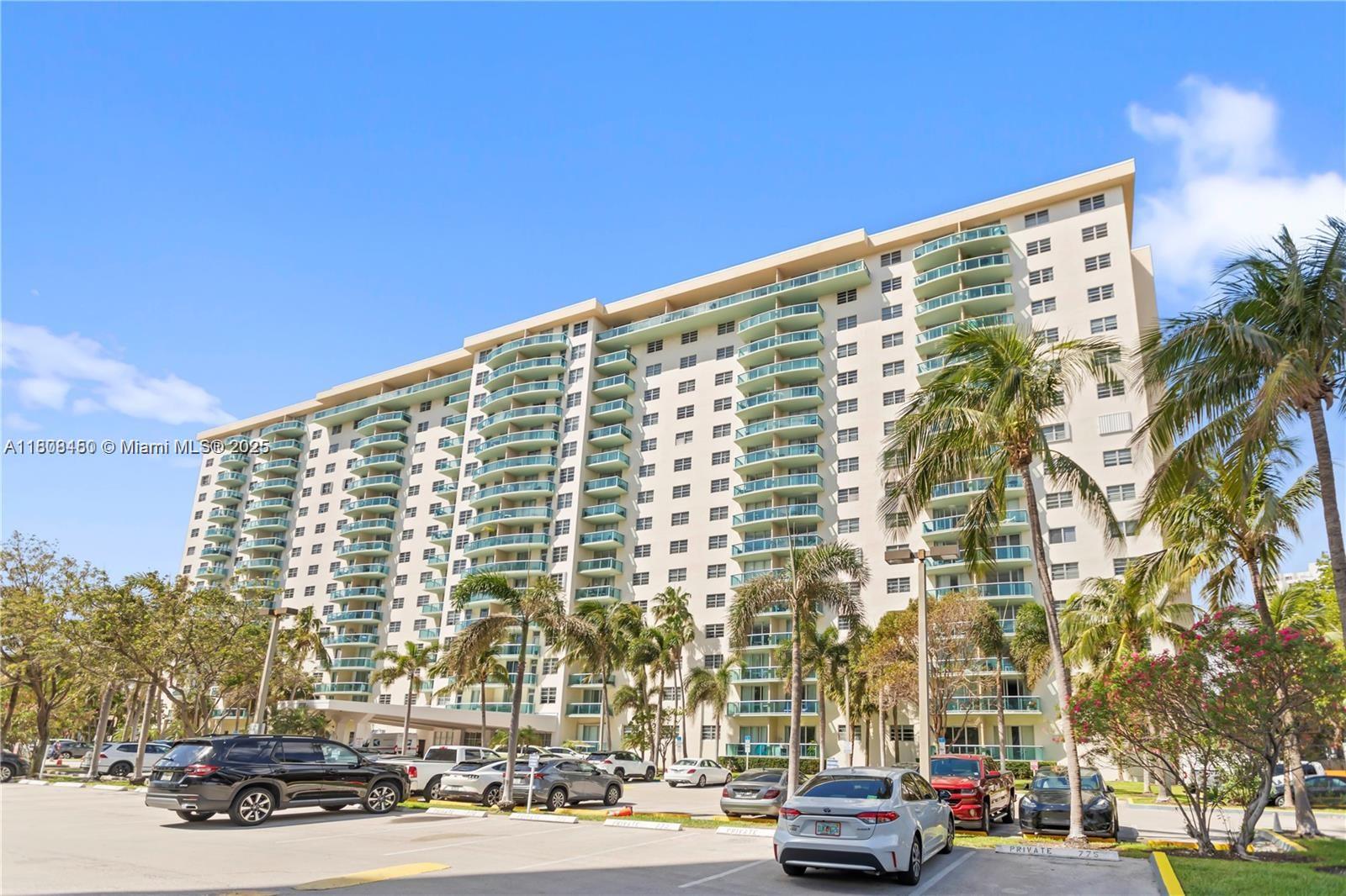 OCEANVIEW BUILDING A COND - Residential