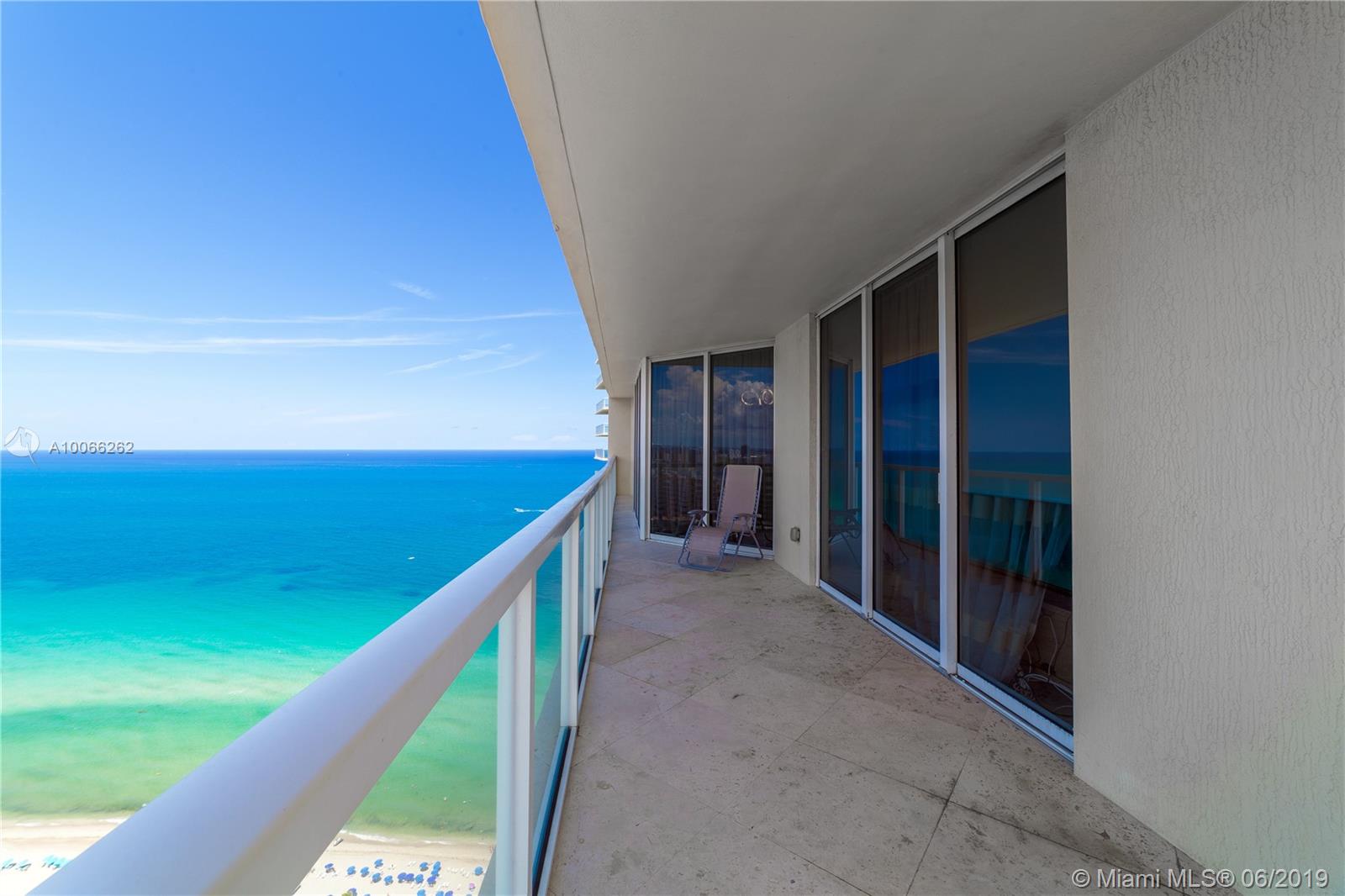 La Perla Condo - Residential Lease