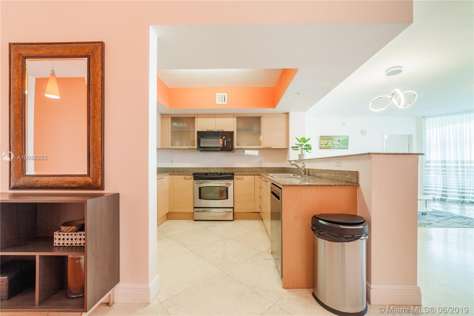 La Perla Condo - Residential Lease