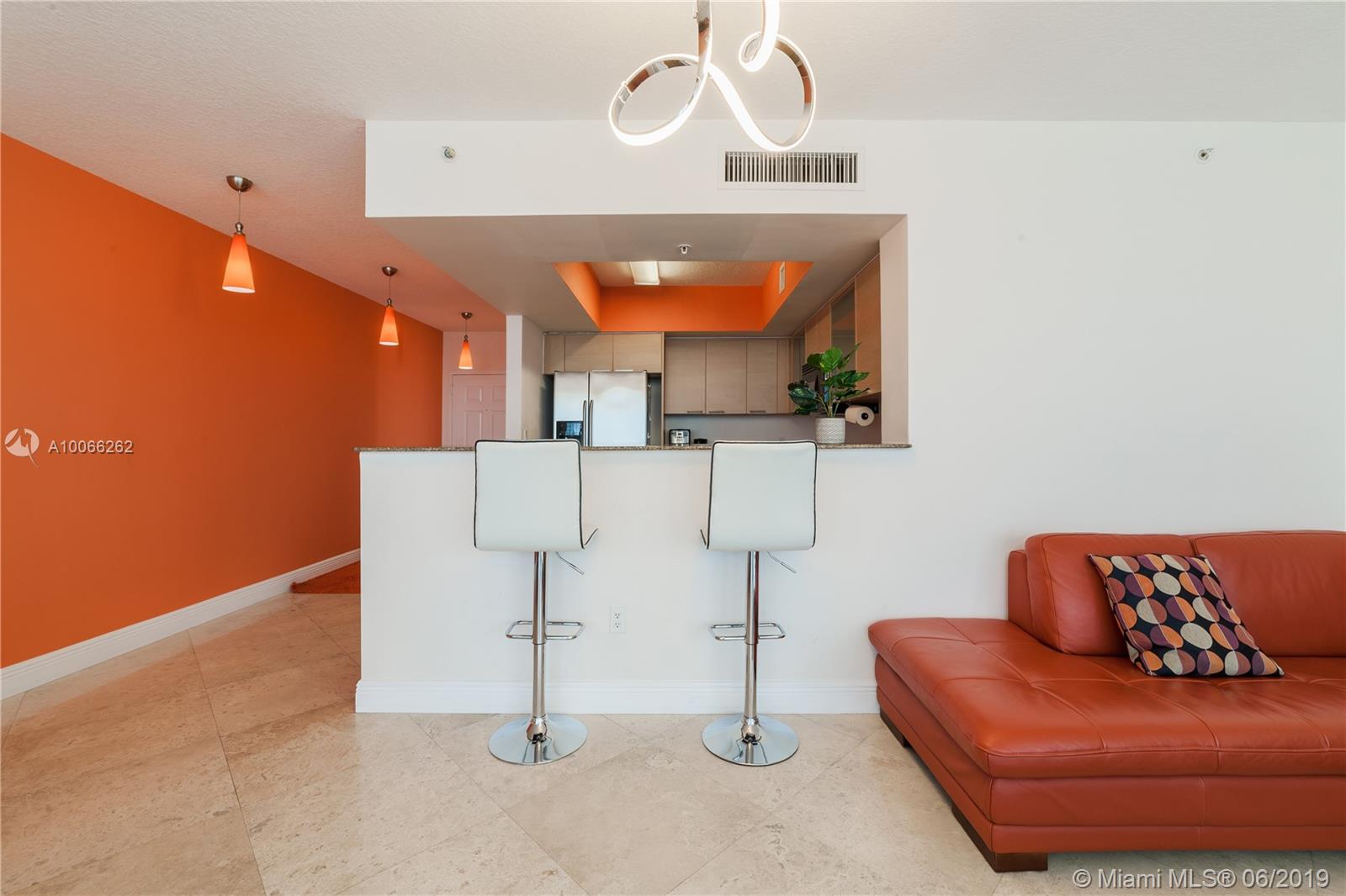 La Perla Condo - Residential Lease